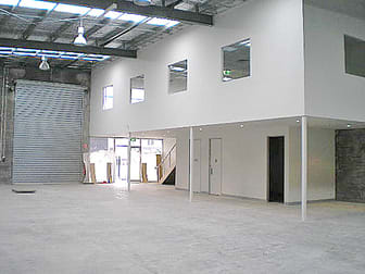 2/10 Dairy Drive Coburg North VIC 3058 - Image 3
