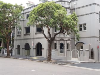 22 Rockwall Crescent Potts Point NSW 2011 - Image 1