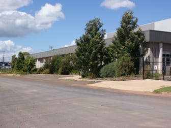 Tenancy 2/550A Alderley Street Harristown QLD 4350 - Image 1