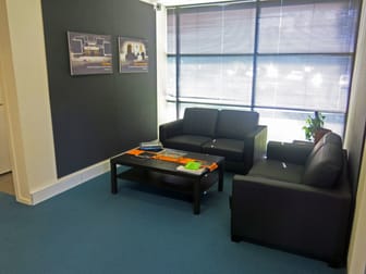 10/20 Duerdin Street Notting Hill VIC 3168 - Image 3