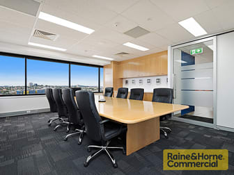 13/301 Coronation Drive Milton QLD 4064 - Image 3