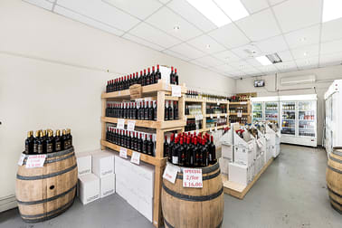 Click to view all images 112 Nepean Hwy Mentone VIC 3194 - Image 2