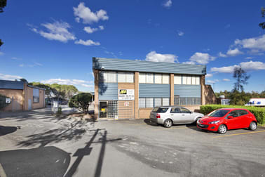 21 Garema Circuit Kingsgrove NSW 2208 - Image 2