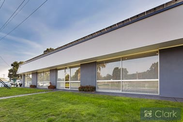 6 Endeavour Street Warragul VIC 3820 - Image 1