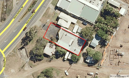 98 Shute Harbour Road Cannonvale QLD 4802 - Image 3