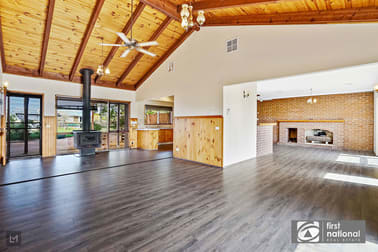 15 Colin Crescent Little River VIC 3211 - Image 3