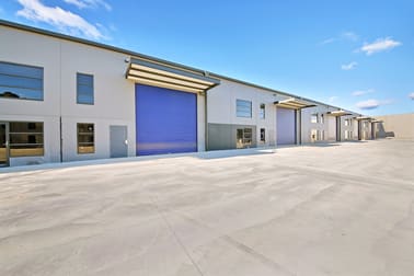 5/11-19 Waler Crescent Smeaton Grange NSW 2567 - Image 3