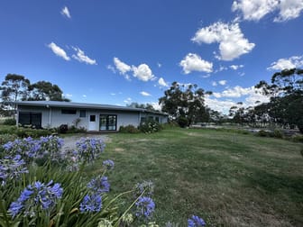 360 Lancefield Road Sunbury VIC 3429 - Image 2