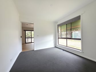24 Ballanee Road Ballan VIC 3342 - Image 3