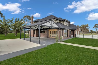 665 Riddell Road Sunbury VIC 3429 - Image 3