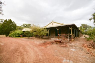Click to view all images 554 Lakes Road Barragup WA 6209 - Image 1