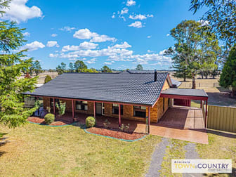 25 Wattle Drive Armidale NSW 2350 - Image 2