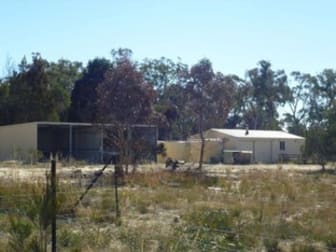 Click to view all images 389 Fox's Elbow Road Braidwood NSW 2622 - Image 2