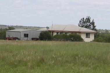 112 Ezzy Road Mundubbera QLD 4626 - Image 1