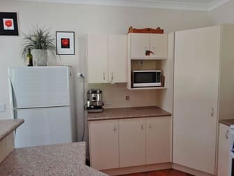 Click to view all images 654 Pacific Dve Deepwater QLD 4674 - Image 3