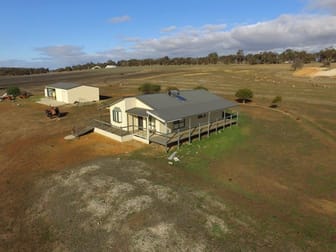 32 Chauvel Road Kendenup WA 6323 - Image 1