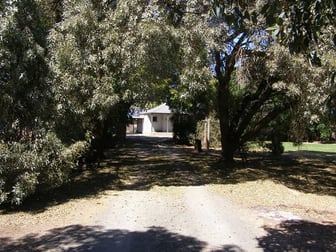 1063 Lowrie Echuca West VIC 3564 - Image 3