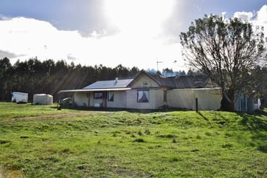 555 Kilmoc Road Killara VIC 3312 - Image 2