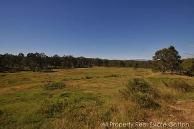22 Connors Road Grantham QLD 4347 - Image 2