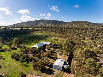 Click to view all images 70 Treloars Road Tarrengower VIC 3463 - Image 2