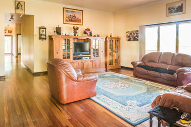 55 Guppy Springs Road Southern Cross QLD 4820 - Image 2