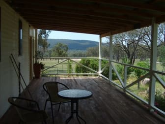 282 Pringle Road Retreat NSW 2355 - Image 2