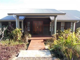 25 Cummings Street Eungella QLD 4757 - Image 1