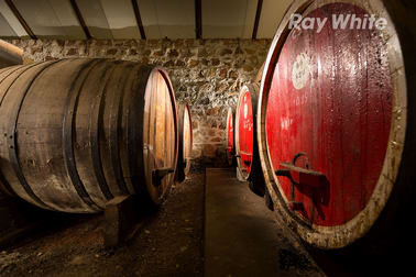 296 Booth Rd Taminick VIC 3675 - Image 3