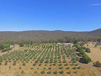 Click to view all images 694 Northern Highway Heathcote VIC 3523 - Image 3