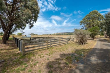 598 Springfield Road Springfield VIC 3434 - Image 3