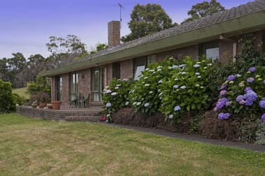 230 Fogarty Road Tynong North VIC 3813 - Image 2