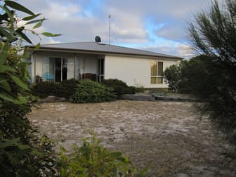 17352 Yorke Highway Marion Bay SA 5575 - Image 1