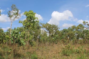 195 Crater Lake Road Batchelor NT 0845 - Image 2