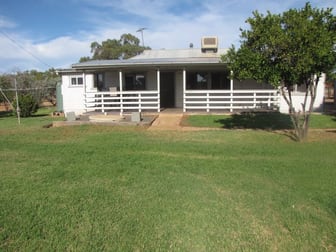 Click to view all images 24 Mena Road Rankins Springs NSW 2669 - Image 2