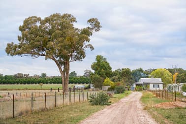 93 Fryes Road Elphinstone VIC 3448 - Image 1