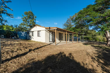 35 Hilltop Road New Moonta QLD 4671 - Image 2
