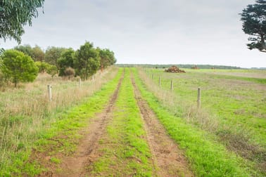 1690 Ellerslie-Panmure Road Panmure VIC 3265 - Image 3