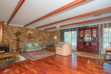 210 Dairy Road The Oaks NSW 2570 - Image 2
