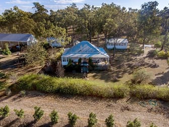 42 Roberts Road Ellangowan QLD 4361 - Image 1