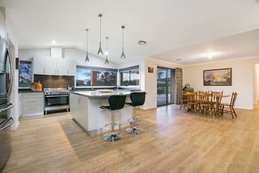 98 Yankee Creek Road Wellsford VIC 3551 - Image 2