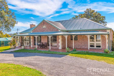 42 Cowarra Close King Creek NSW 2446 - Image 1