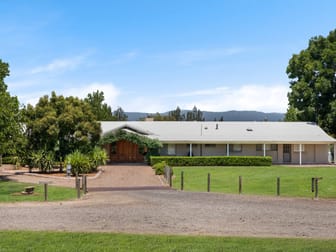 864 Old North Road Pokolbin NSW 2320 - Image 2