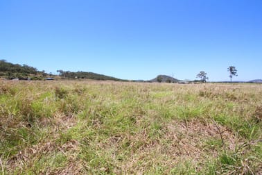 44 Perry Road Sarina QLD 4737 - Image 3