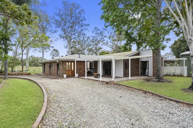 83 Spring Lane Caboolture QLD 4510 - Image 2