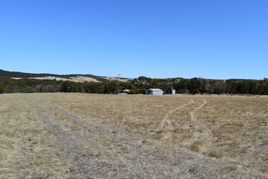 44 Florance Road Haines SA 5223 - Image 2