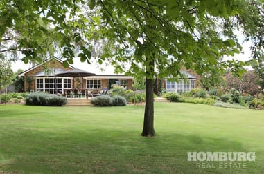 27 Gerald Roberts Road Seppeltsfield SA 5355 - Image 2