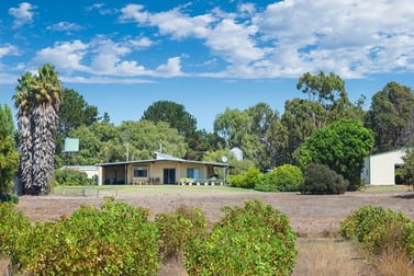 198 Metricup-Yelverton Road Yelverton WA 6280 - Image 1