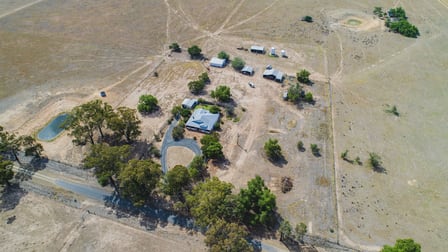 93 Racecourse Lane Stockinbingal NSW 2725 - Image 1
