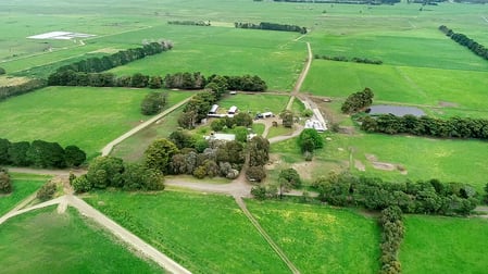 320 Glengleeson West Road Macarthur VIC 3286 - Image 3