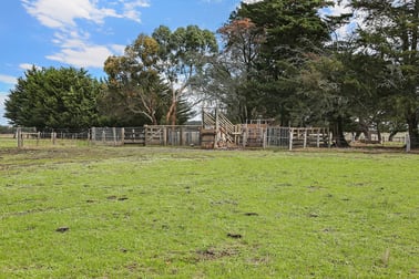 175 Bourkes Road Warncoort VIC 3243 - Image 3